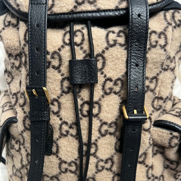 Wool Gucci large backpack and matching shoes - Picture 1 of 13